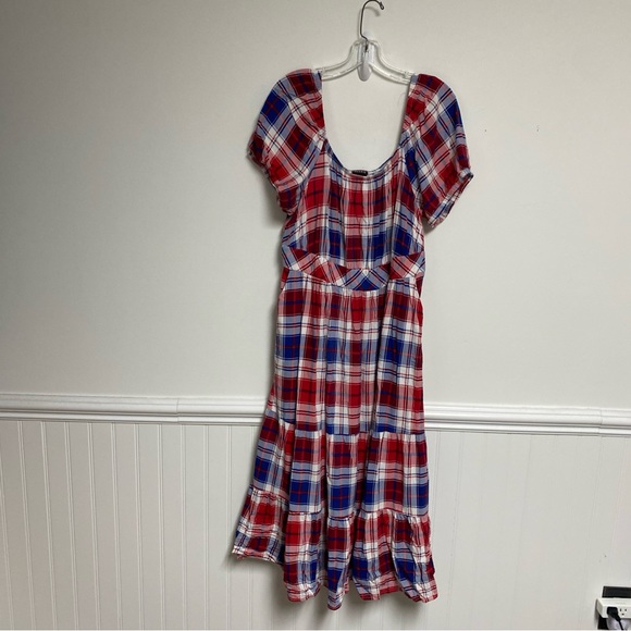 Torrid Dresses & Skirts - Torrid Dress Plaid Maxi puff sleeve tiered size 2